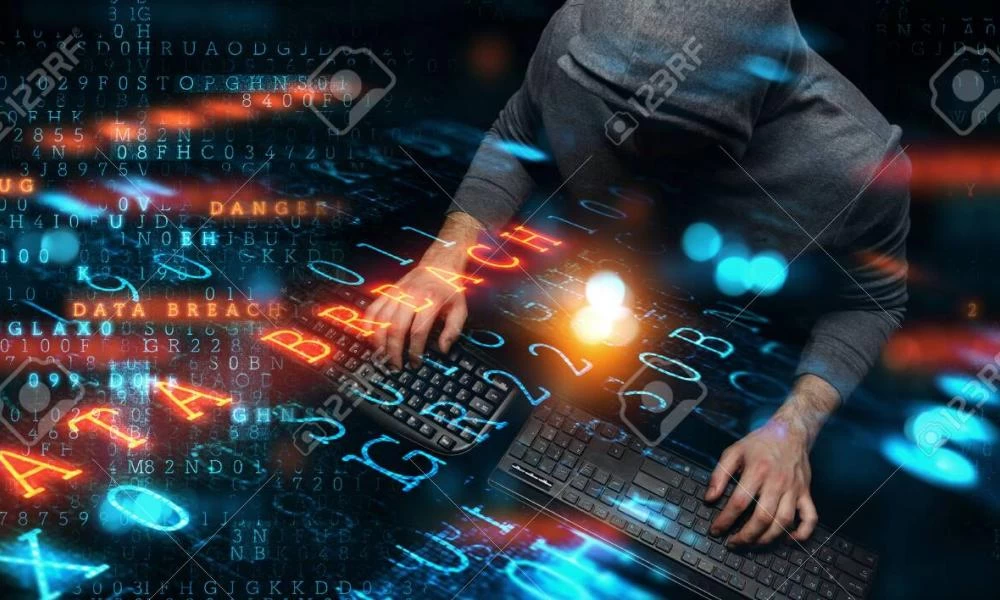 Ομάδα hackers βγάζει προς πώληση στοιχεία 500 εκ. χρηστών του LinkedIn